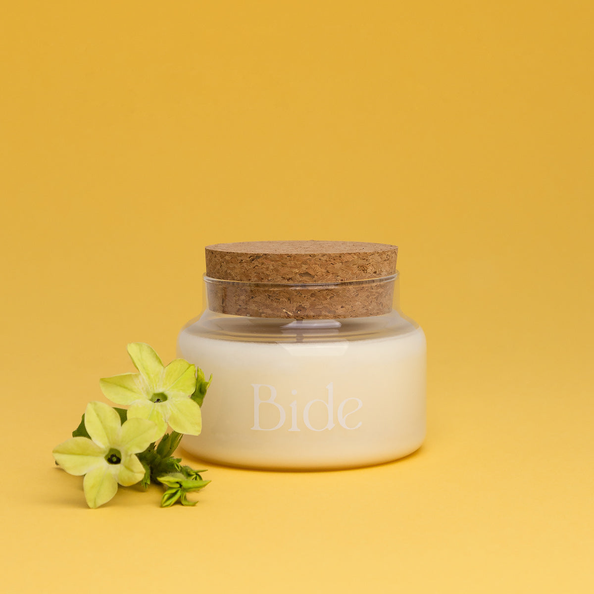 Tobacco Flower & Tonka Bean